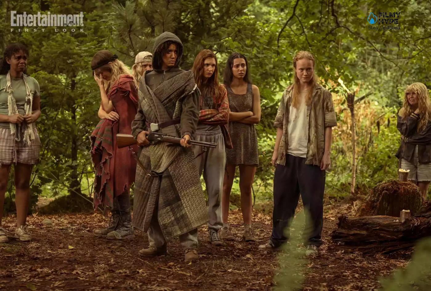 Silvana Estifanos, Sophie Thatcher, Jenna Burgess, Jasmin Savoy Brown, Sophie Nélisse, Anisa Harris, Liv Hewson, and Samantha Hanratty In Yellowjackets Season 3