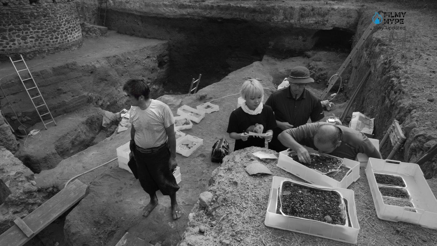 Below the Clouds Movie