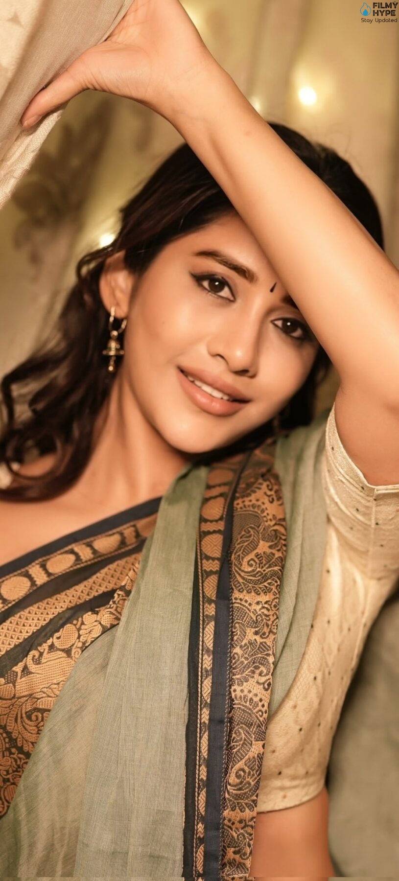 Nabha Natesh Cute Pics 3