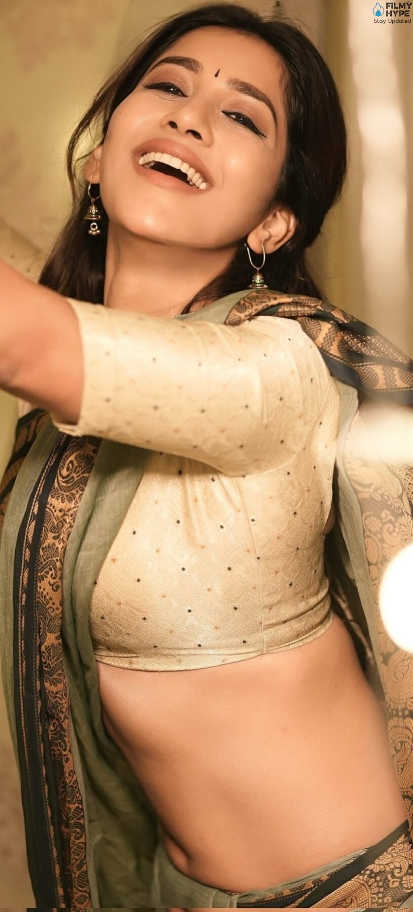 Nabha Natesh Cute Pics 4