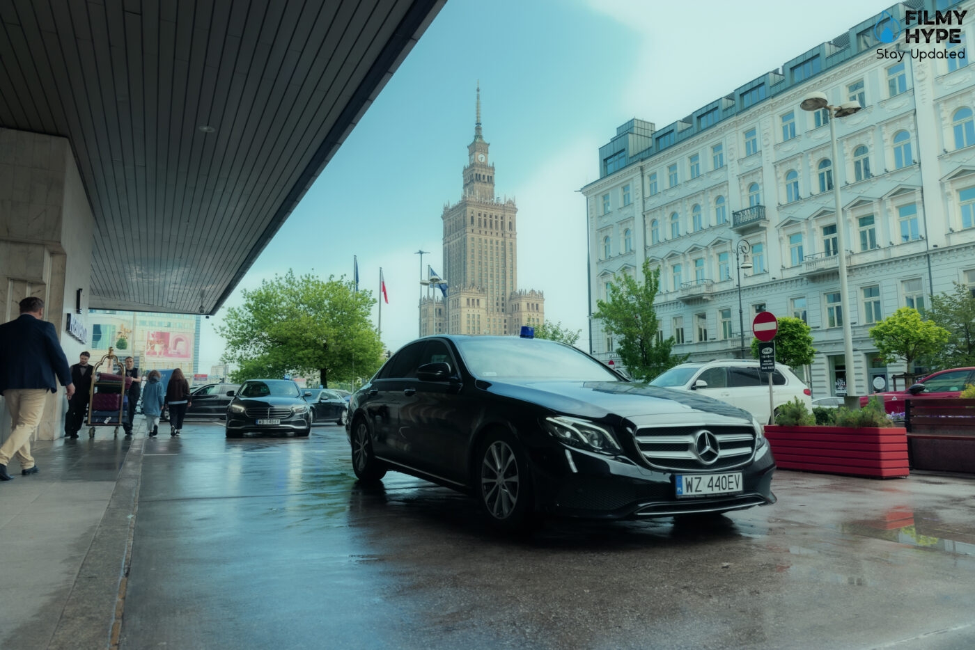 Ghooskhor Pandat First Look Image 12