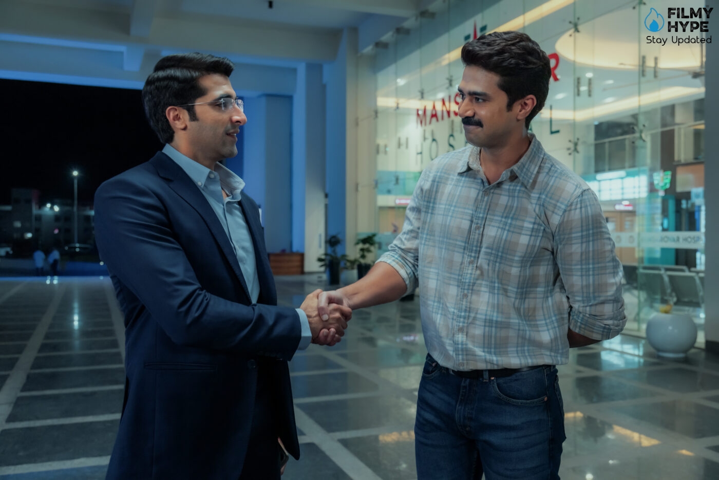 Ghooskhor Pandat First Look Image 31