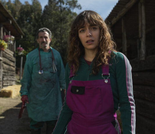 Old Dog New Tricks Season 2 First Look Image 2